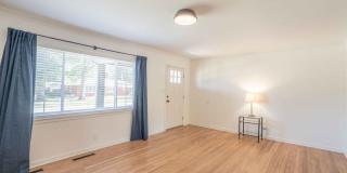 Stunning 3 Bed 2 Bath In Great Area Gallery 18