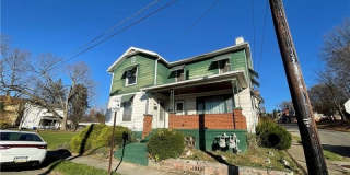 211 S Walnut St Gallery 1