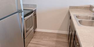 Spacious 3 & 4 Bedroom Apartments Near WWU + Downtown Gallery 49