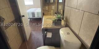 111 Lake Emerald Dr Gallery 23