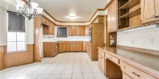 Spacious 4-Bedroom / 3-Bathroom Home in a Prime NW OKC Location! Gallery 7