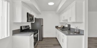 Sunset Square Gallery 11