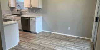 1227 S Camellia Lane Gallery 4