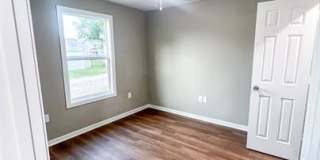 717 East Culton Street - B Gallery 5