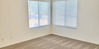 4 Bedroom 3 Bathroom Home in Surprise! Has Loft & Additional Office/Den! Gallery 29