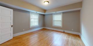 Affordable 6-Bedroom3 bath House Close to U of M Campus Gallery 11