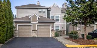 Summerwalk at Klahanie Gallery 1