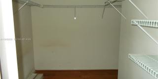 1400 SW 124th Ter Gallery 3
