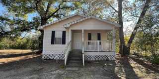 677 W 5TH Avenue Gallery 1