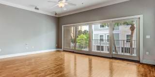 137 3rd Avenue South Gallery 4