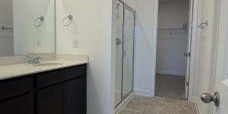 Beautiful 3 Bedroom Home in Grand Hollow with Resort-Style Amenities! Gallery 32
