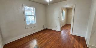 1 or 2 Bedroom, 1-Bathroom Duplex with central heat and air Gallery 6