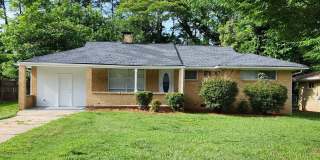 Beautiful 3 Bedroom Brick Ranch in Decatur! Gallery 1