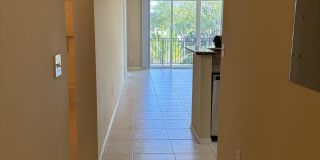 27 Royal Palm Way Gallery 19