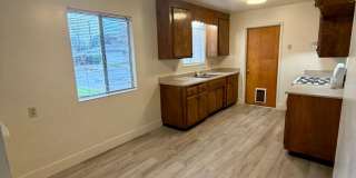 ***MOVE IN SPECIAL $500 OFF FIRST MONTHS RENT***3 BED 1 BATH HOME LOCATED IN THE STARVIEW ESTATES SUBDIVISION ***MOVE IN SPECIAL $500 OFF FIRST MONTHS RENT***3 BED 1 BATH HOME LOCATED IN THE STARVIEW ESTATES SUBDIVISION Gallery 3