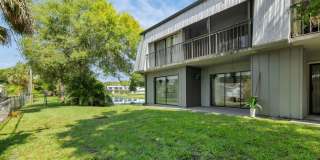 Pierce Beach Premier Apartments at Woodland Condominium Gallery 41