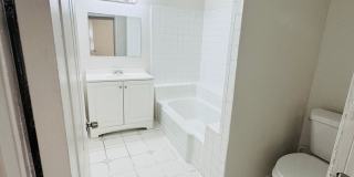 2127 N 71st Avenue (4 Bed/2 Bath) Gallery 18
