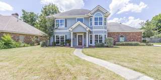 300 Oak Hollow Drive Gallery 5