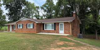 147 Crooked Lane Gallery 1