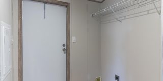 217 E Castleshoals Drive Gallery 24