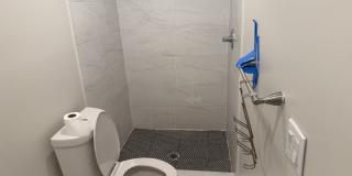 Room in 4 Bedroom Home at Griffin St NW Gallery 34