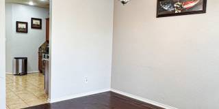 Beautiful Home in Yowell Ranch Gallery 11