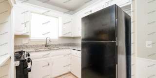 5300 Creekwood Terrace Gallery 6