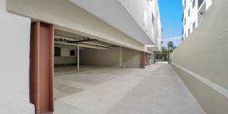 ST Living at 1422 Tamarind | Come Home to Elevated Comfort Gallery 5