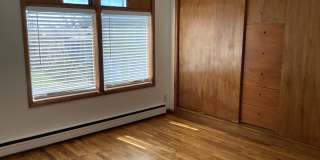 2 Bed 1 Bath Duplex with Attached Garage Gallery 5