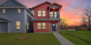 1910 E Houston St - BLDG.4 Gallery 1