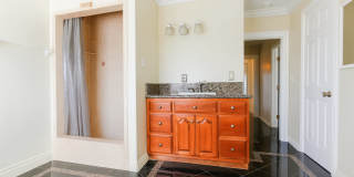 3109 S. Catalina Street Gallery 10