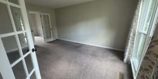 915 Highland Drive Gallery 23