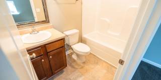 Beautiful 3 Bedroom 3 Bath Gallery 31