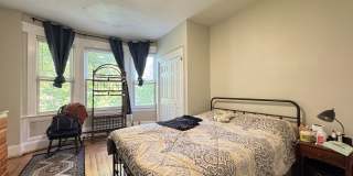 Charming 2BR in East Rock | Hot Water Included | Walk to Yale & SOM Gallery 2