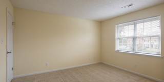 Holly Point Apartments Gallery 78