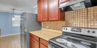 Ranch Home off of Skidaway Rd. Gallery 7