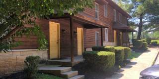 3 bedroom, 2.5 bath townhome: Cedar Grove Townhomes. *6-MONTH LEASES ACCEPTED!* Gallery 1