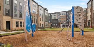 This stunning luxury 2-story condo has 3 beds & 2.5 baths with over 1500 sq ft of living space. Gallery 32