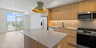 82 Rainey St Gallery 7