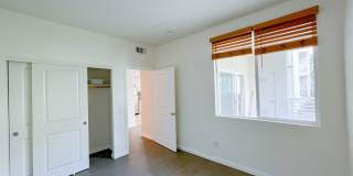 Beautiful  2Bd 2 Ba in Luxury Community Gallery 8