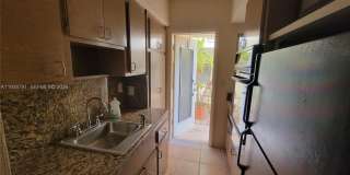 1050 Pennsylvania Ave Gallery 36