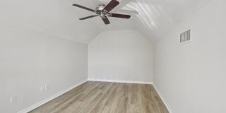 13700 Richmond Park Drive North - 12071207 Gallery 14