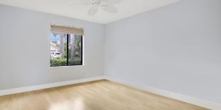 111 Seashore Drive Gallery 16