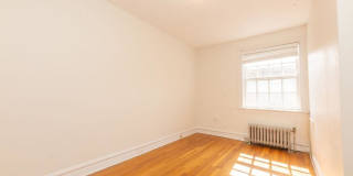 1004 Hinman Ave. Gallery 1
