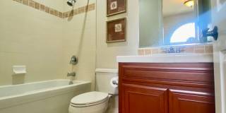 Pleasanton Ponderosa 5 bed+loft / 4 bath, 4 car garage, Small Dogs OK Gallery 18