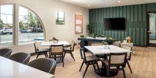 The Charlie Perris Gallery 26