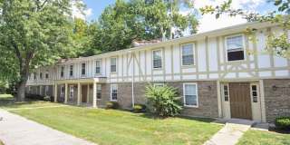 Eleven Oaks Gallery 1