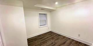 733 GRESHAM Place NW Gallery 12