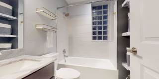 1814 N Capitol St NW#104 Gallery 26