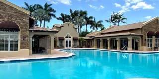 930 NE 33rd Terr Gallery 15